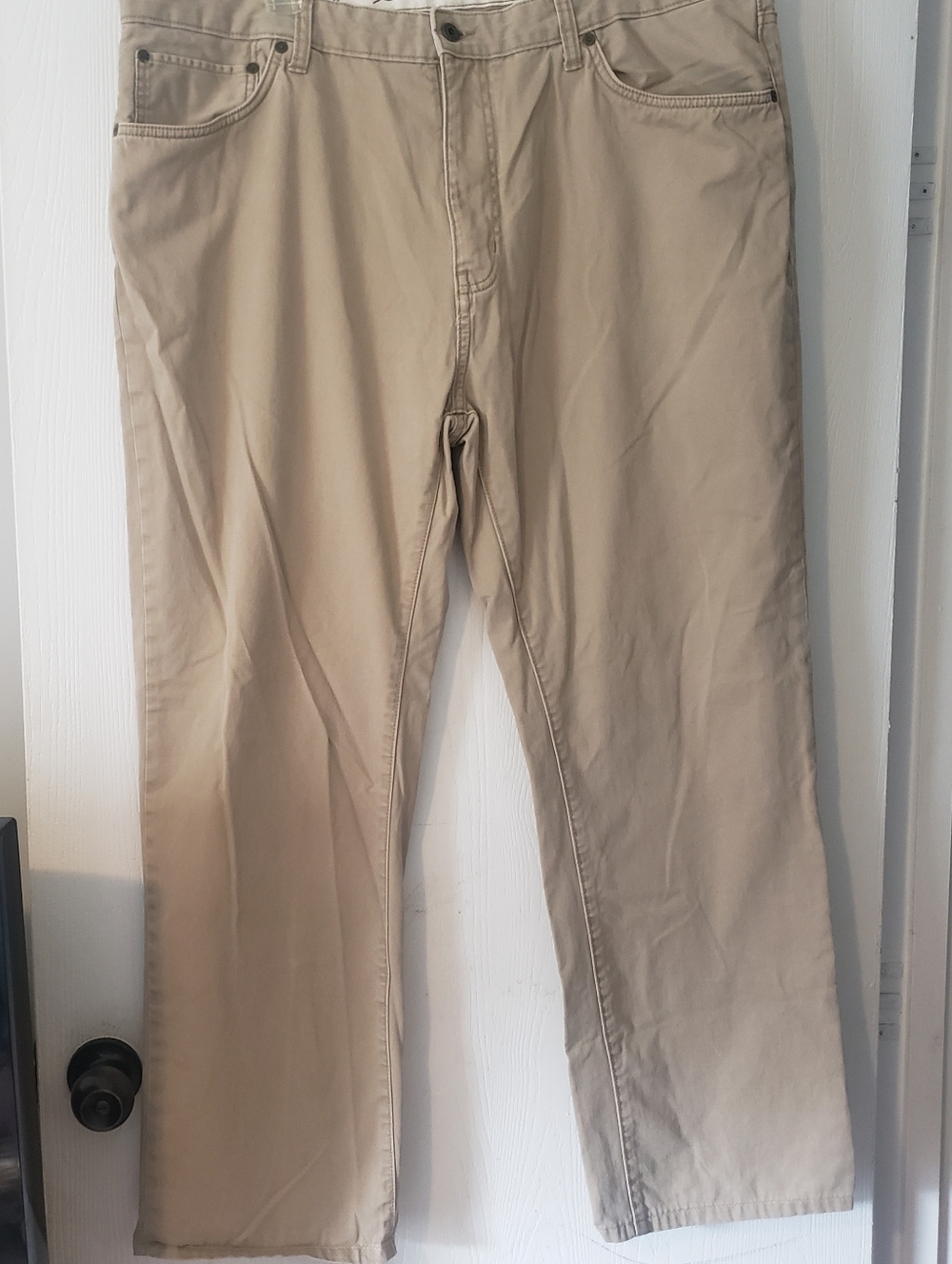 Eddie Bauer Men's Khaki Pants Size 42×34